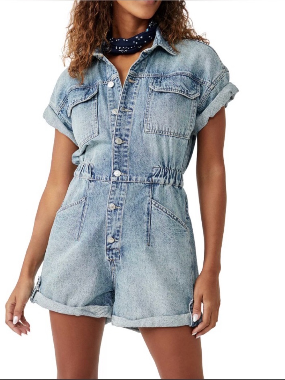 We The Free Marci Cuffed light Wash Denim Shortalls  Size Small